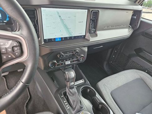 Used 2025 Ford Bronco Big Bend AWD/4WD image 19