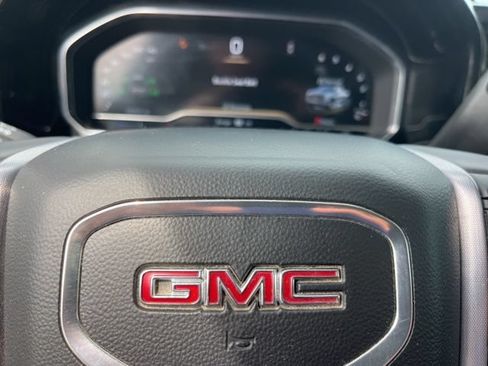 Used 2024 GMC Sierra 1500 SLT RWD image 31