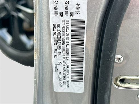 Used 2020 Jeep Compass Latitude image 29