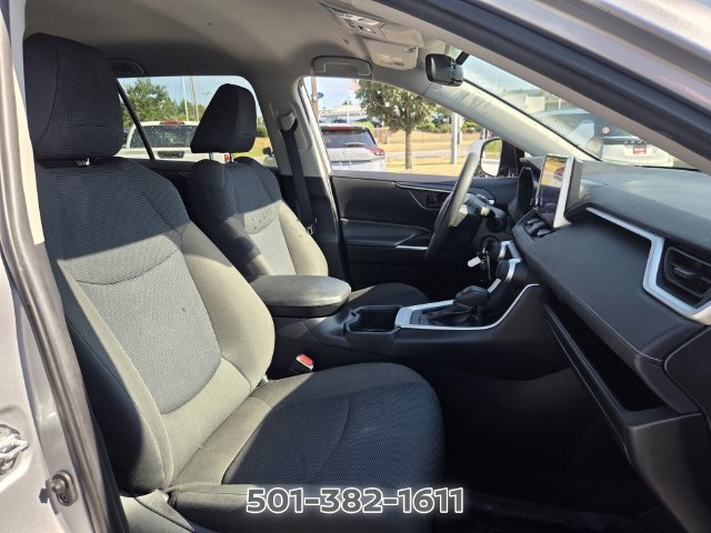 Used 2023 Toyota RAV4 LE FWD image 14