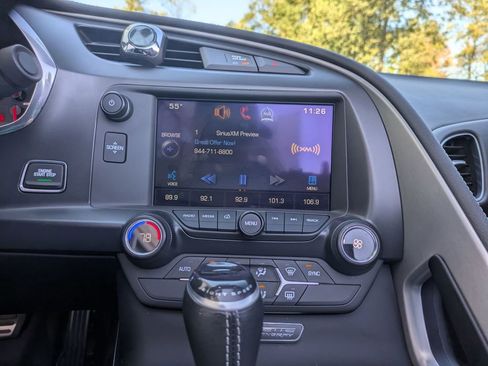 Used 2015 Chevrolet Corvette Stingray Convertible w/ Battery Protection Package image 13