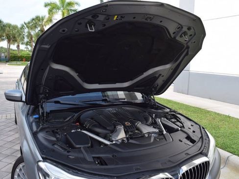 Used 2018 BMW ALPINA B7 xDrive w/ Luxury Rear Seating Package AWD/4WD image 89