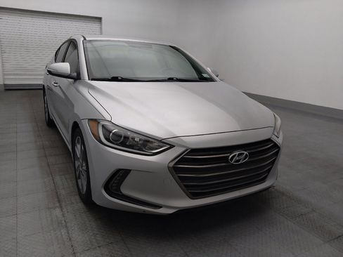 Used 2018 Hyundai Elantra Limited FWD image 14