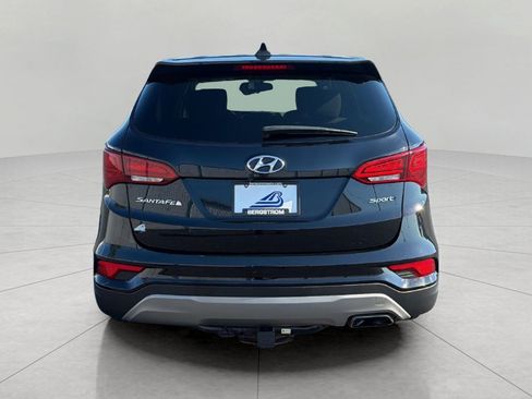 Used 2017 Hyundai Santa Fe Sport FWD image 6