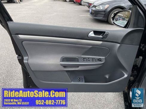 Used 2008 Volkswagen Rabbit S FWD image 9