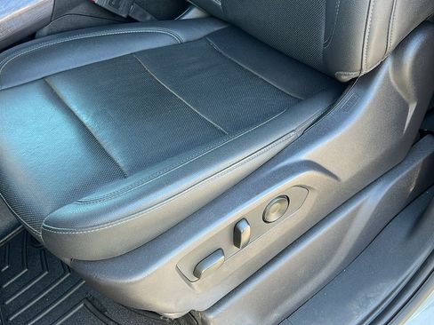 Used 2024 Chevrolet Silverado 3500 LTZ w/ LTZ Plus Package AWD/4WD image 19