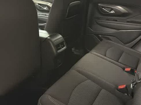 Used 2024 GMC Terrain SLE w/ Elevation Edition AWD/4WD image 29