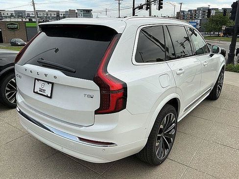 New 2026 Volvo XC90 T8 Plus w/ Protection Package AWD/4WD image 6