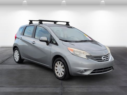 Used 2014 Nissan Versa Note SV FWD image 2
