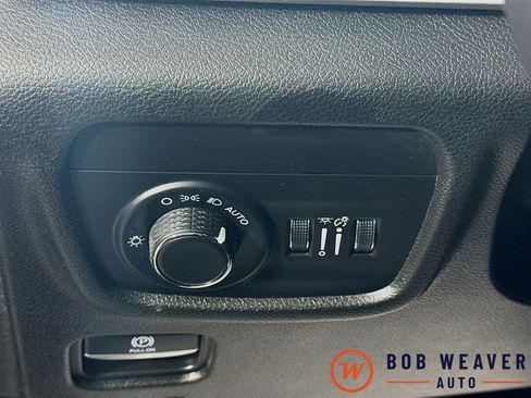 Used 2025 Jeep Grand Cherokee L Altitude image 10