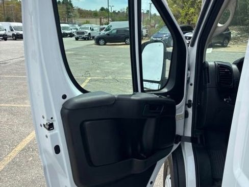 Used 2023 RAM ProMaster 3500 w/ Driver Convenience Group FWD image 13