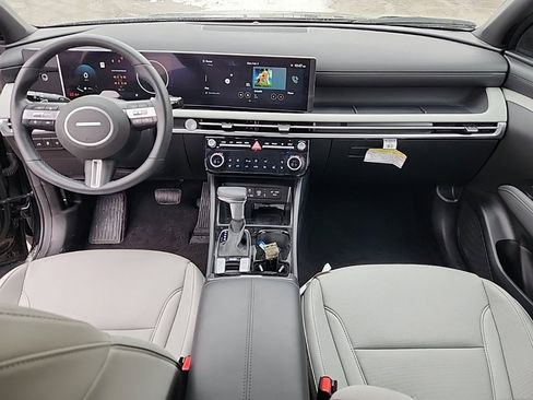 Used 2025 Hyundai Santa Cruz Limited image 19