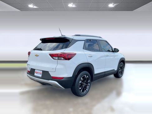 Certified 2023 Chevrolet TrailBlazer LT w/ Convenience Package image 8