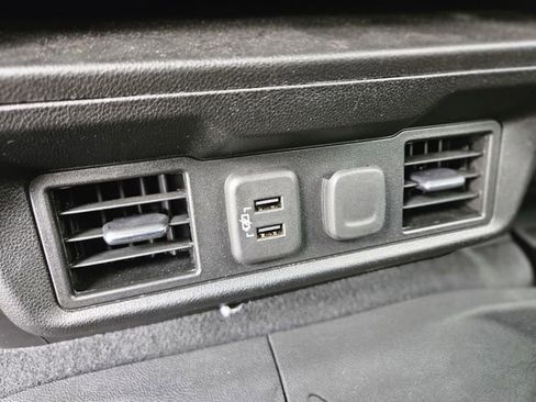 Used 2021 Chevrolet Silverado 1500 LT w/ All Star Edition Plus image 27