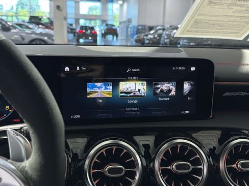 Used 2020 Mercedes-Benz CLA 35 AMG 4MATIC image 20