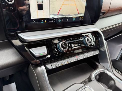 Used 2023 GMC Sierra 1500 Denali Ultimate image 30