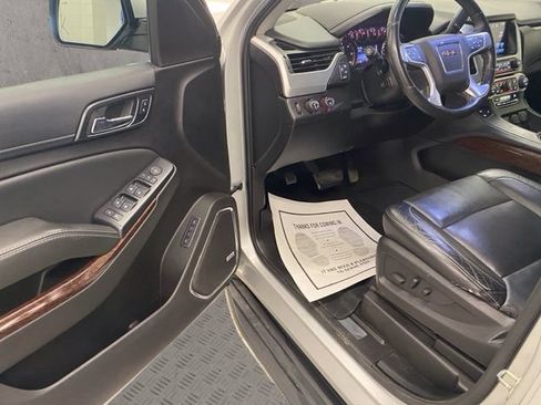 Used 2016 GMC Yukon SLT AWD/4WD image 19