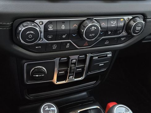 New 2026 Jeep Gladiator Sport AWD/4WD image 20