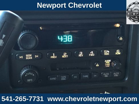 Used 2005 Chevrolet Tahoe LS image 19