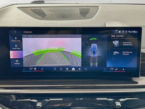 Used 2025 BMW X5 xDrive50e image 23