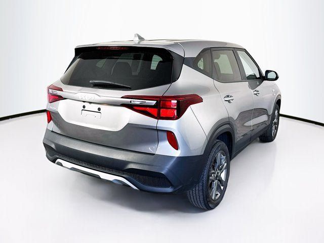 Certified 2023 Kia Seltos LX AWD/4WD image 5