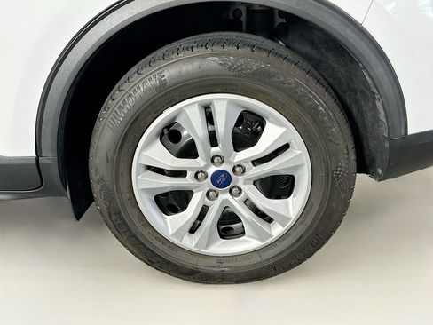Used 2022 Ford Escape S FWD image 11