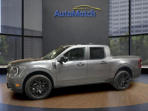 Used 2025 Ford Maverick Lariat w/ Black Appearance Package image 6