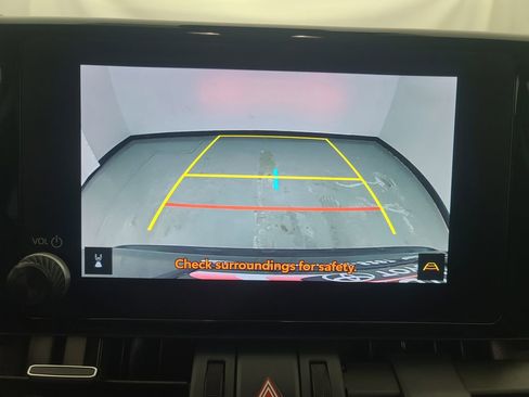 Used 2024 Toyota RAV4 XLE Premium image 33