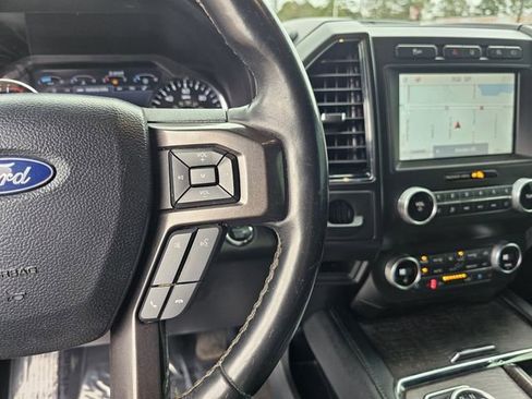 Certified 2021 Ford Expedition Limited image 28