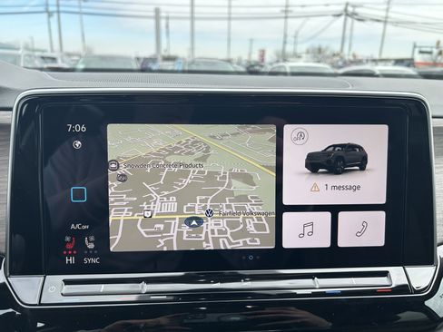 New 2026 Volkswagen Atlas SEL image 13