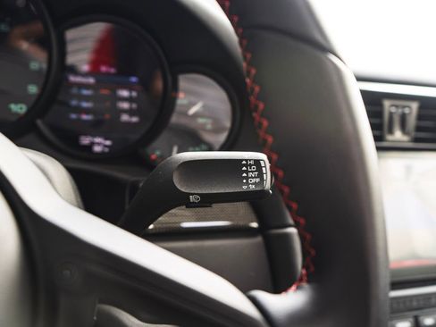 Used 2019 Porsche 911 Speedster image 23