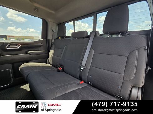 Used 2022 Chevrolet Silverado 1500 LT AWD/4WD image 25
