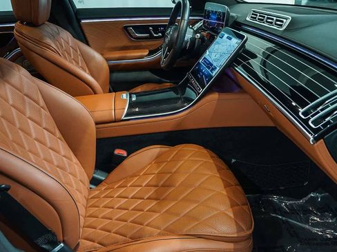 Used 2023 Mercedes-Benz S 500 S 500 image 19