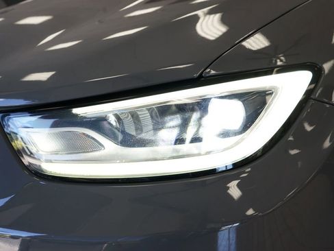Used 2022 Chrysler Pacifica Touring-L FWD image 22