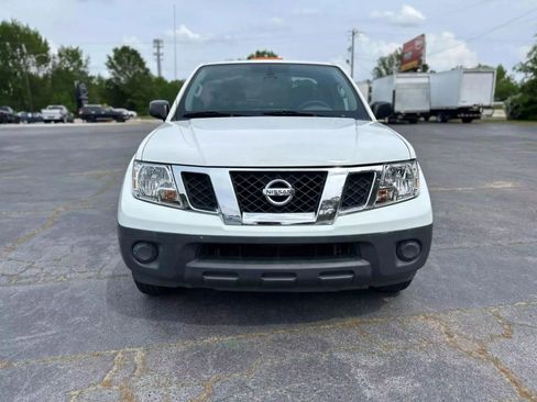 Used 2017 Nissan Frontier S image 3