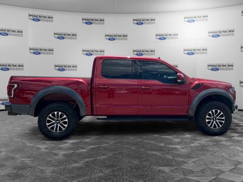 Used 2019 Ford F150 Raptor w/ Equipment Group 802A Luxury AWD/4WD image 6