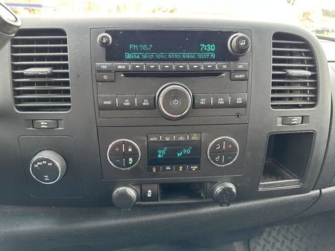 Used 2013 GMC Sierra 1500 SLE w/ Power Tech Package image 15