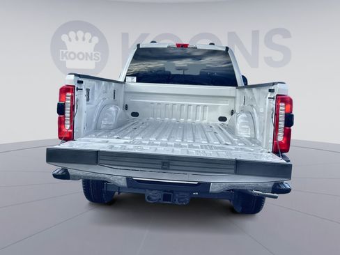 New 2026 Ford F250 Lariat w/ FX4 Off-Road Package image 25