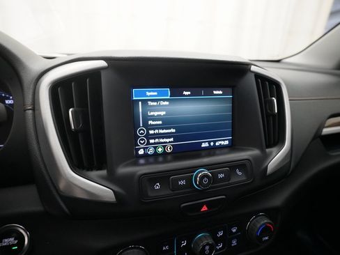 Used 2020 GMC Terrain SLE w/ Driver Convenience Package image 6