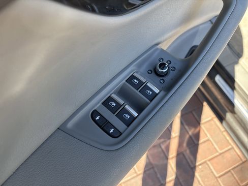 Used 2019 Audi Q7 3.0T Premium Plus w/ Premium Plus Package image 15