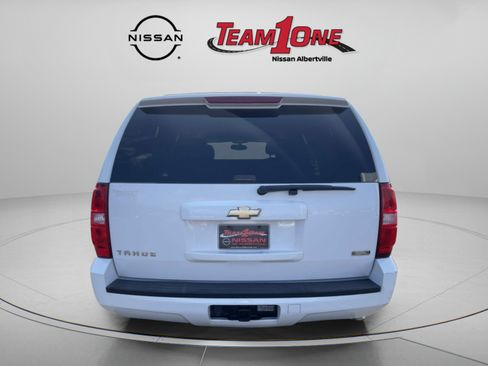 Used 2011 Chevrolet Tahoe LS w/ Regional Value Package RWD image 7