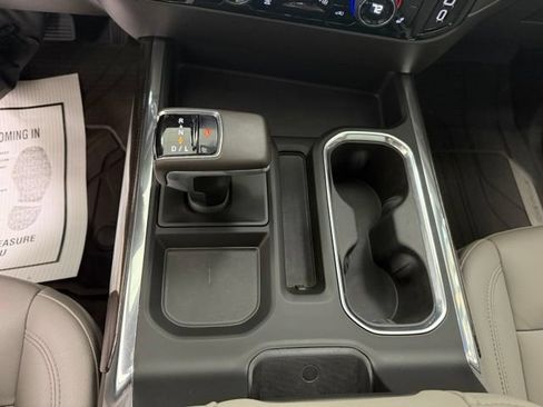 Used 2026 Chevrolet Silverado 1500 RST w/ Convenience Package II AWD/4WD image 23