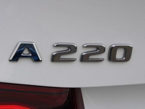Used 2022 Mercedes-Benz A 220 image 7