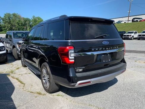 Used 2023 Ford Expedition Limited AWD/4WD image 4