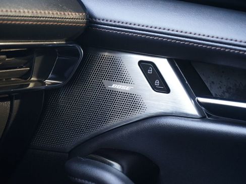 Used 2022 MAZDA MAZDA3 s image 20