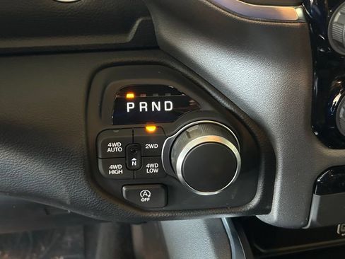 Used 2025 RAM 1500 Big Horn AWD/4WD image 42