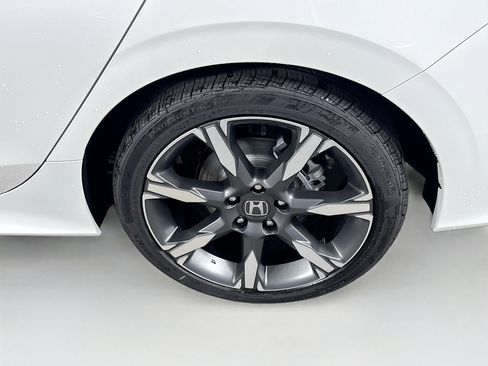 New 2025 Honda Civic Sport Touring image 38