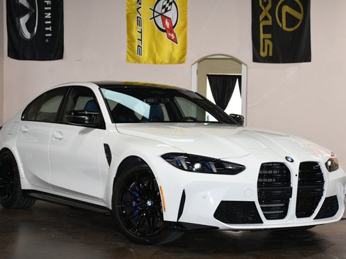 Used 2025 BMW M3 Competition AWD/4WD image 3