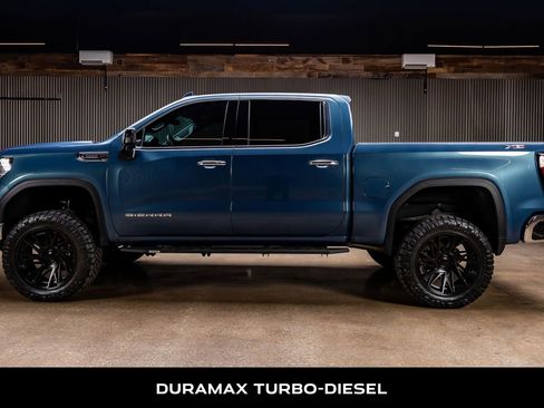 Used 2024 GMC Sierra 1500 SLT w/ SLT Premium Plus Package image 6