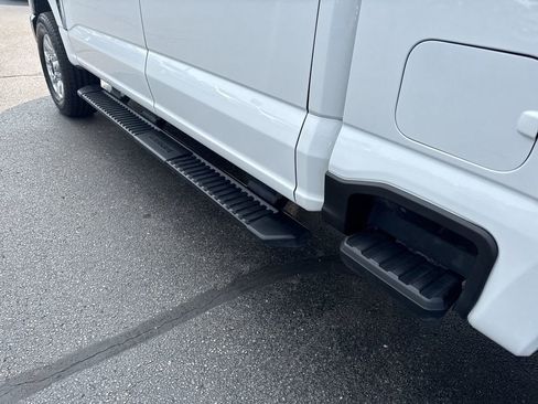 Certified 2024 Ford F250 XLT image 7